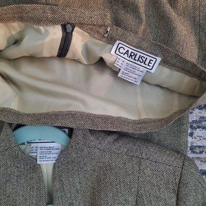 CARLISLE  Jacket and Skirt set  Wool size light green